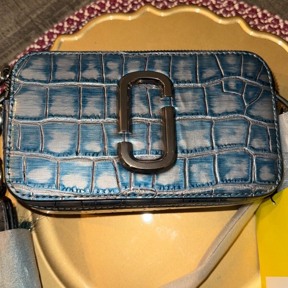 Marc Jacobs Blue Croc-Embossed Crossbody Bag - Picture 16 of 16